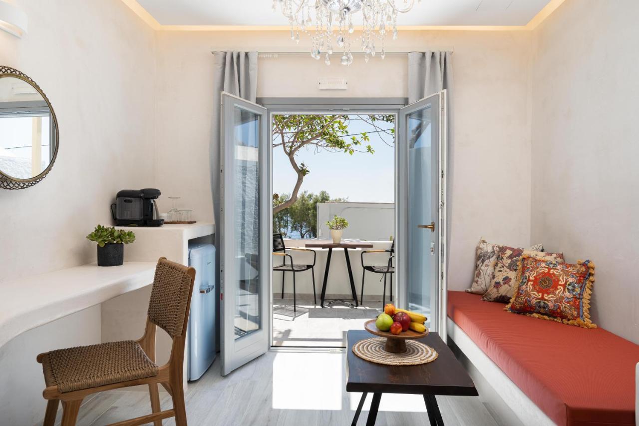 Thousand Stars Suites&Rooms Kamari  Luaran gambar